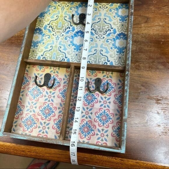 Decorative wall key hook hanger - Picture 10 of 11